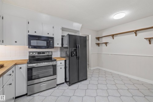 4 Bennett Place, St. Albert, AB 