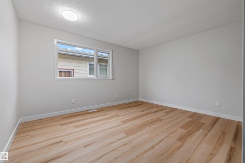 4 Bennett Place, St. Albert, AB 