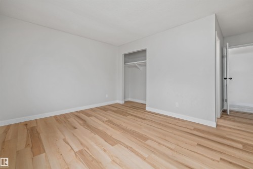 4 Bennett Place, St. Albert, AB 