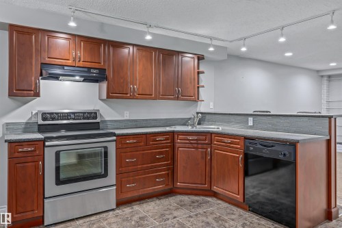 4 Bennett Place, St. Albert, AB 