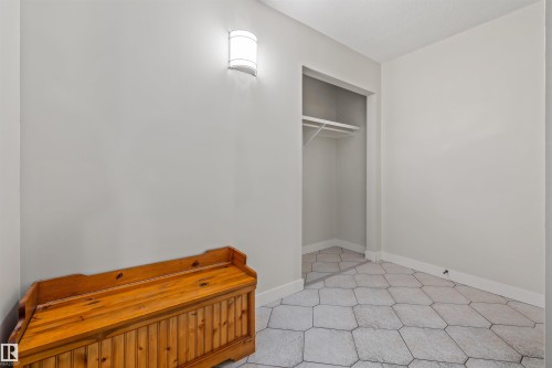 4 Bennett Place, St. Albert, AB 