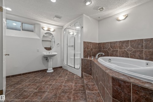 4 Bennett Place, St. Albert, AB 