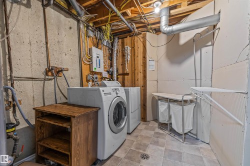 4 Bennett Place, St. Albert, AB 