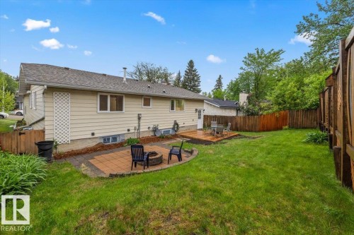 4 Bennett Place, St. Albert, AB 