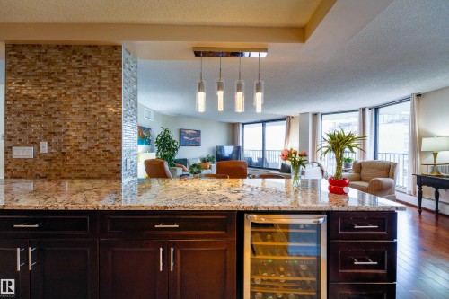 1501 11710 100 Avenue, Edmonton, AB 