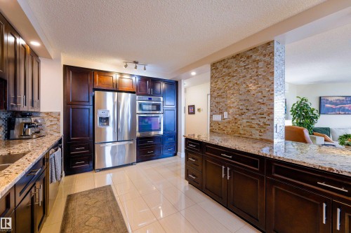 1501 11710 100 Avenue, Edmonton, AB 
