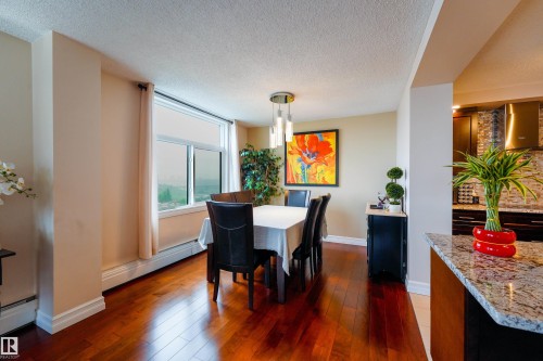 1501 11710 100 Avenue, Edmonton, AB 
