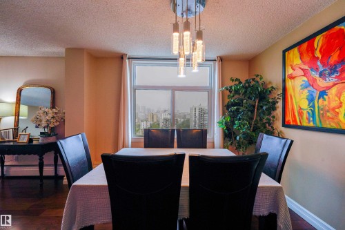 1501 11710 100 Avenue, Edmonton, AB 