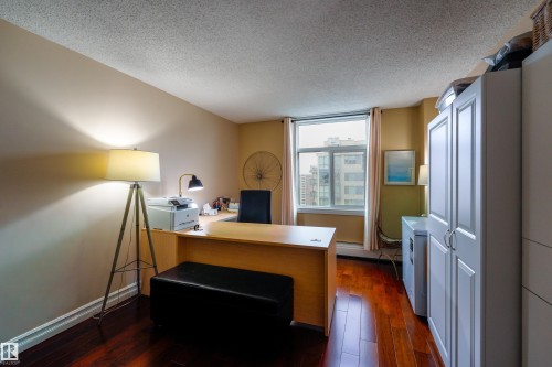 1501 11710 100 Avenue, Edmonton, AB 
