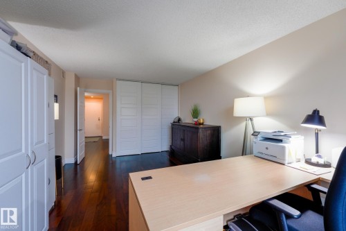 1501 11710 100 Avenue, Edmonton, AB 