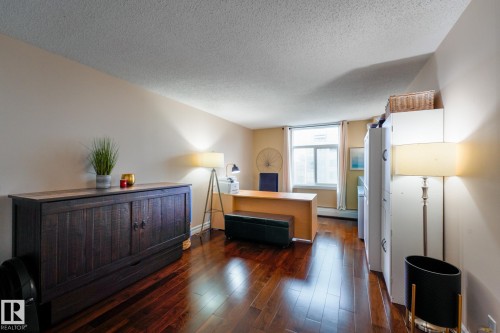 1501 11710 100 Avenue, Edmonton, AB 
