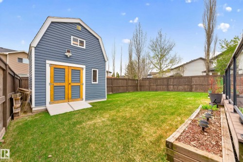 17 Carriere Crescent, Beaumont, AB 