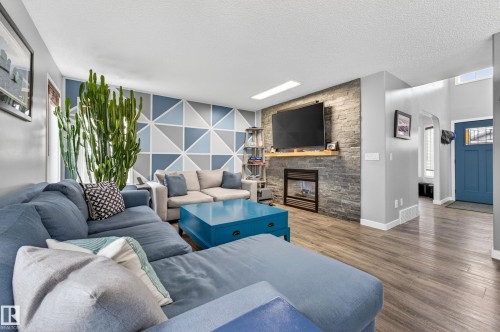 17 Carriere Crescent, Beaumont, AB 