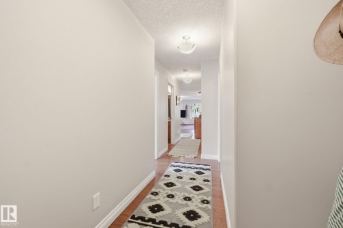 201 10235 116 Street, Edmonton, AB 
