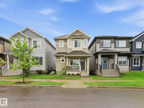 14 Daniel Street, Fort Saskatchewan, AB 