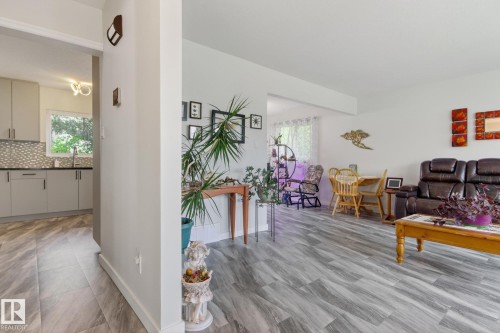 101 Hillside Place, Millet, AB - Indoor