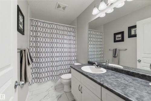 3 Harvard Bay, Spruce Grove, AB 