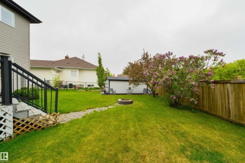 3 Harvard Bay, Spruce Grove, AB 