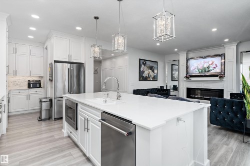 17830 62A Street, Edmonton, AB - Indoor Photo Showing Kitchen With Stainless Steel Kitchen With Upgraded Kitchen