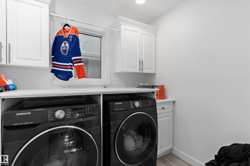17830 62A Street, Edmonton, AB - Indoor Photo Showing Laundry Room