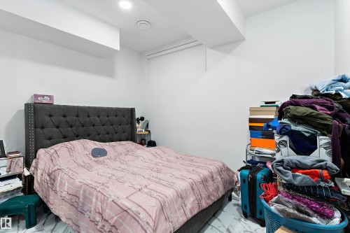 17830 62A Street, Edmonton, AB - Indoor Photo Showing Bedroom