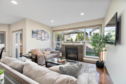 6411 Mann Court, Edmonton, AB 