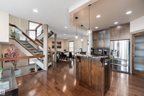 6411 Mann Court, Edmonton, AB 