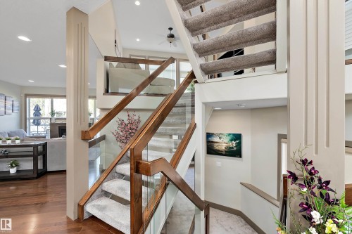 6411 Mann Court, Edmonton, AB 