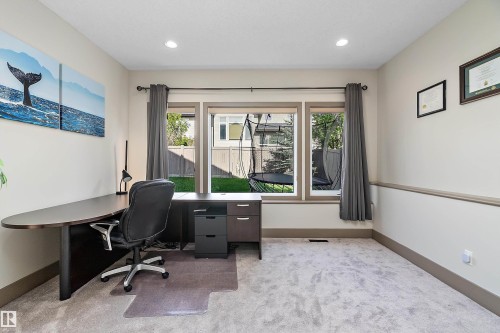 6411 Mann Court, Edmonton, AB 