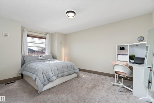 6411 Mann Court, Edmonton, AB 