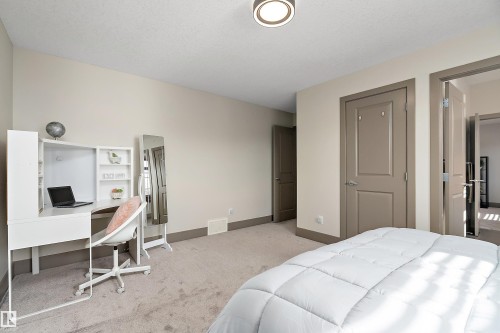 6411 Mann Court, Edmonton, AB 
