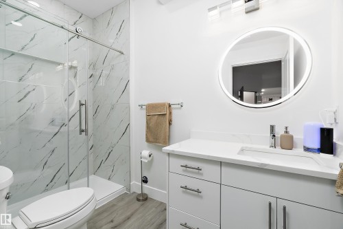 6411 Mann Court, Edmonton, AB 