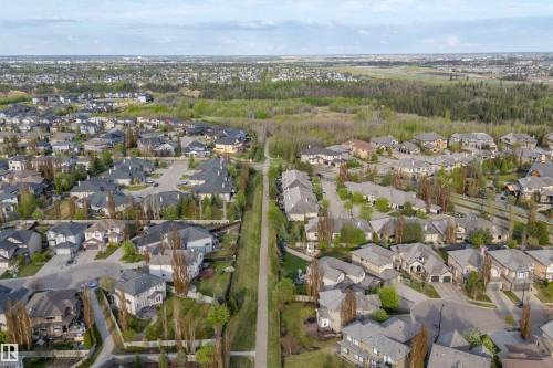 6411 Mann Court, Edmonton, AB 