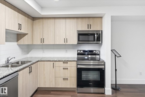 302 9504 182 Street, Edmonton, AB 