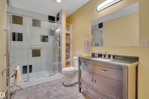 21306 87A Avenue, Edmonton, AB 