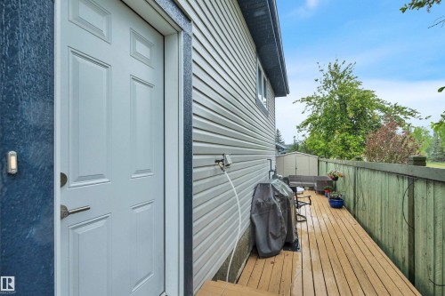 21306 87A Avenue, Edmonton, AB 