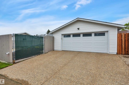 60 Corinthia Drive, Leduc, AB 