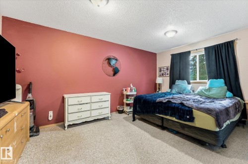 8 Golden Spike Road, Stony Plain, AB 