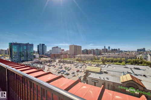 Expansive city skyline with multiple high-rise buildings and surrounding commercial structures - 706 10125 109 Street, Edmonton, AB 