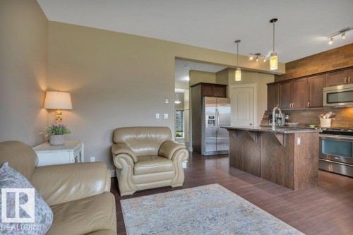 10 15151 43 Street, Edmonton, AB - Indoor