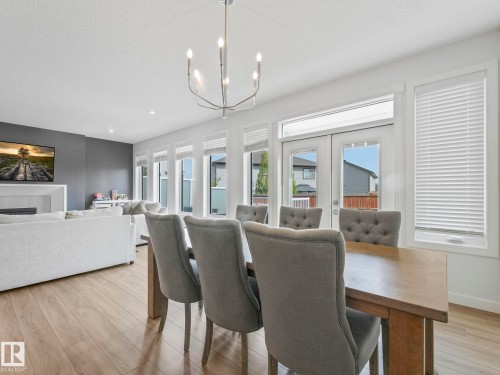 6404 176 Avenue, Edmonton, AB 