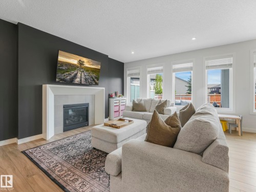 6404 176 Avenue, Edmonton, AB 