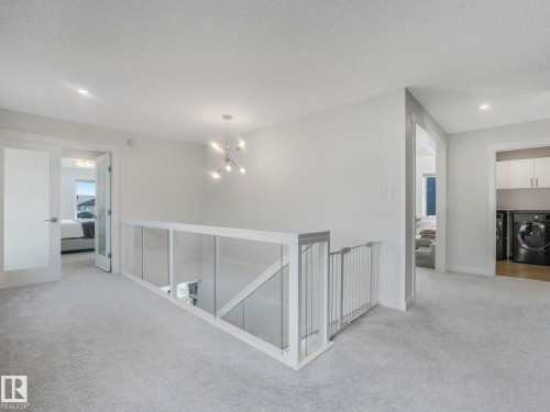 6404 176 Avenue, Edmonton, AB 