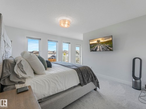 6404 176 Avenue, Edmonton, AB 
