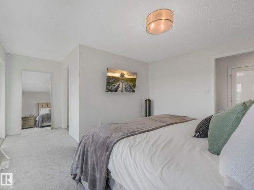6404 176 Avenue, Edmonton, AB 