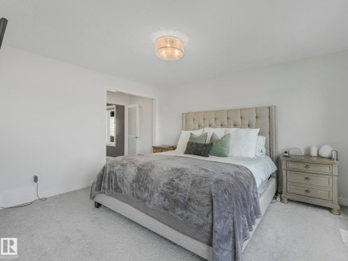 6404 176 Avenue, Edmonton, AB 
