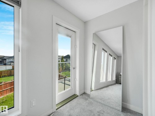 6404 176 Avenue, Edmonton, AB 