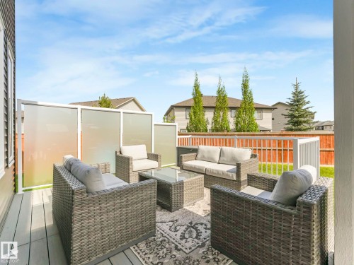 6404 176 Avenue, Edmonton, AB 