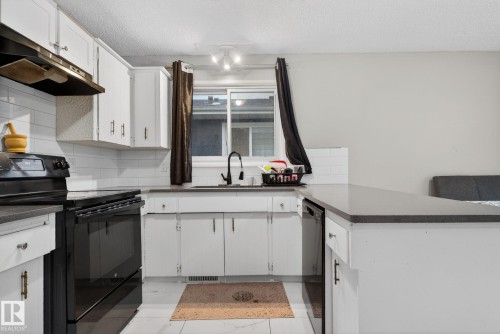 14332 121 Street, Edmonton, AB 