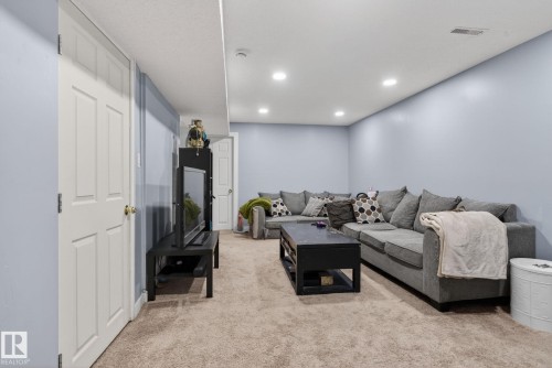 14332 121 Street, Edmonton, AB 